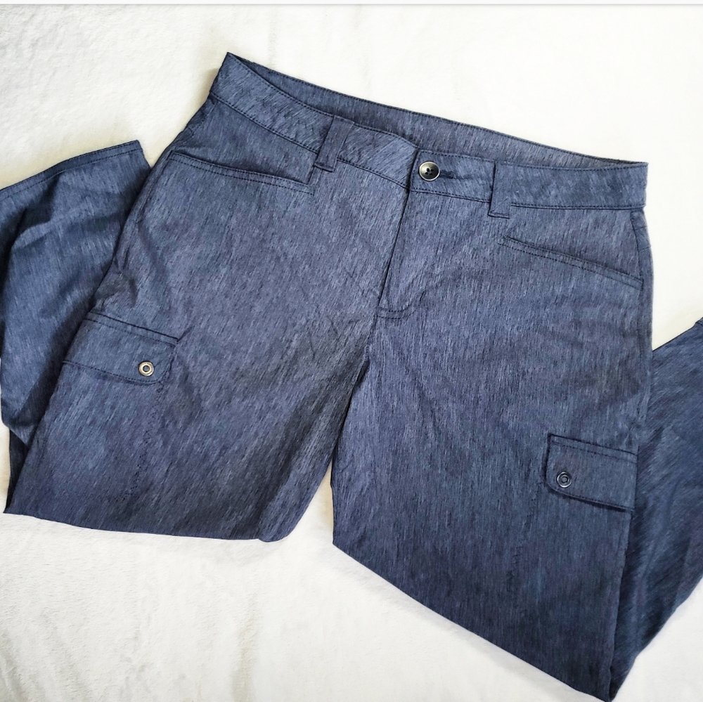 Eddie Bauer Blue Cropped Pant Size 8